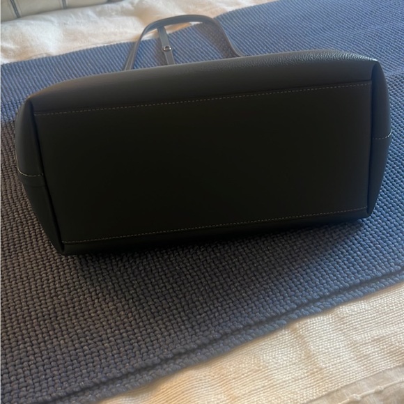 SOLD! Coach Market Tote - Picture 3 of 3